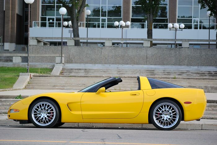 Chevy C5 Corvette