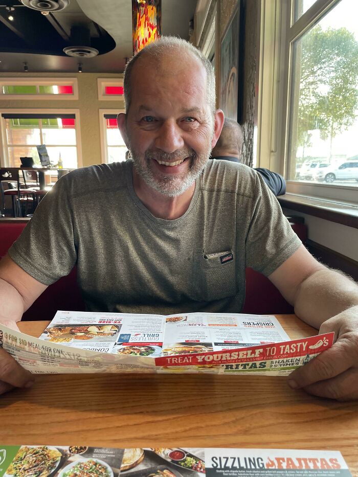 Dad Took Me Out For Dinner To Celebrate My 5th Year Of Sobriety. Mom Is With Us In Spirit