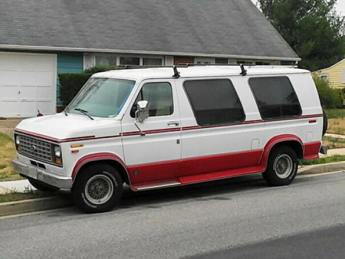 Ford E150 Van