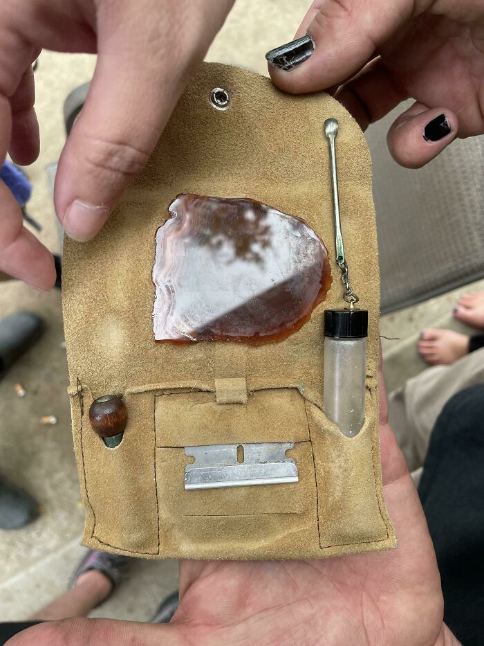 My Friend Was Cleaning Out Her Grandma's Belongings And Found This Old School Kit From The 70s