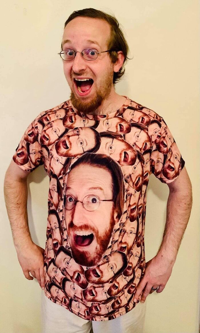 I Found My Doppelganger. On A Thrifted T-Shirt, 2,700 Miles Away