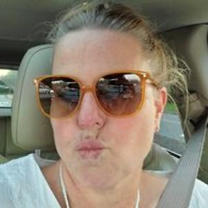 suzanne_j_lambert avatar