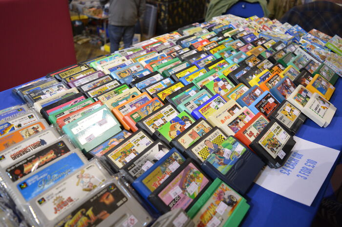 “What’s That One Disgusting Thing That Everybody Except You Seems To Like?” (35 Answers)