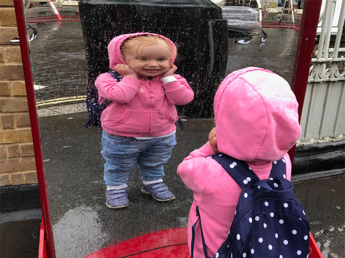 30 Incredibly Bizarre Things People Saw Happen Yet Others Refuse To Believe They Did