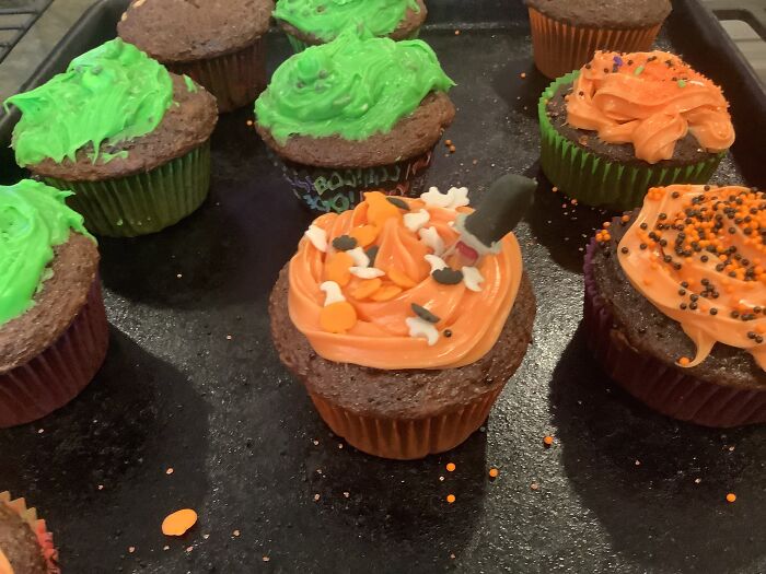 Actual Photo Of The Cupcakes I Made (With My Little Sis)