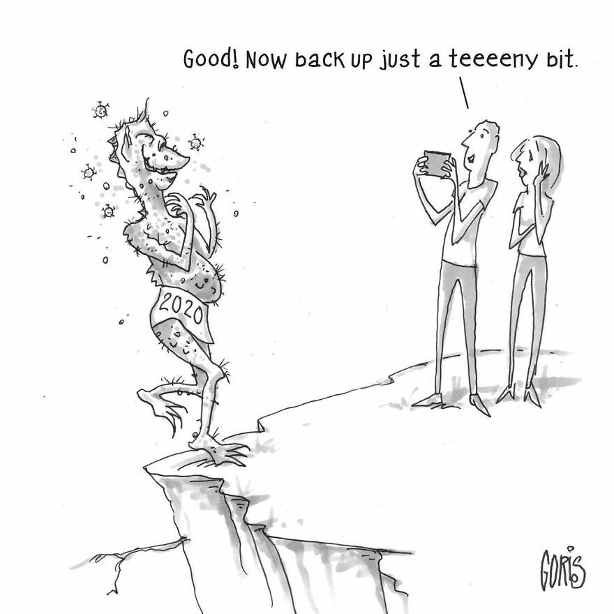 Artist Makes Random Comics About The Things That Happen Around Him