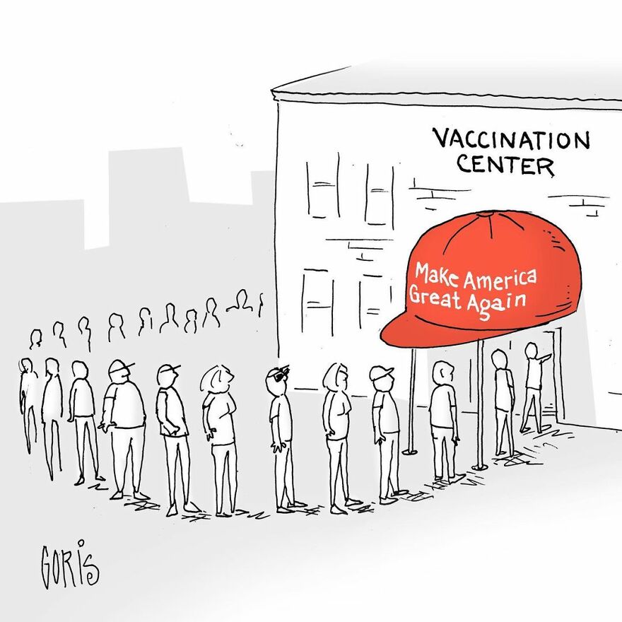 Artist Makes Random Comics About The Things That Happen Around Him