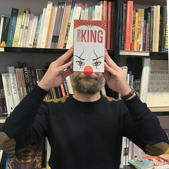 #bookfacemollat Avec Ça L’intégrale, Stephen King, @livredepoche #stephenking #çastephenking #clown #deslibrairesàvotreservice #sleeveface #librairie #mollat #book