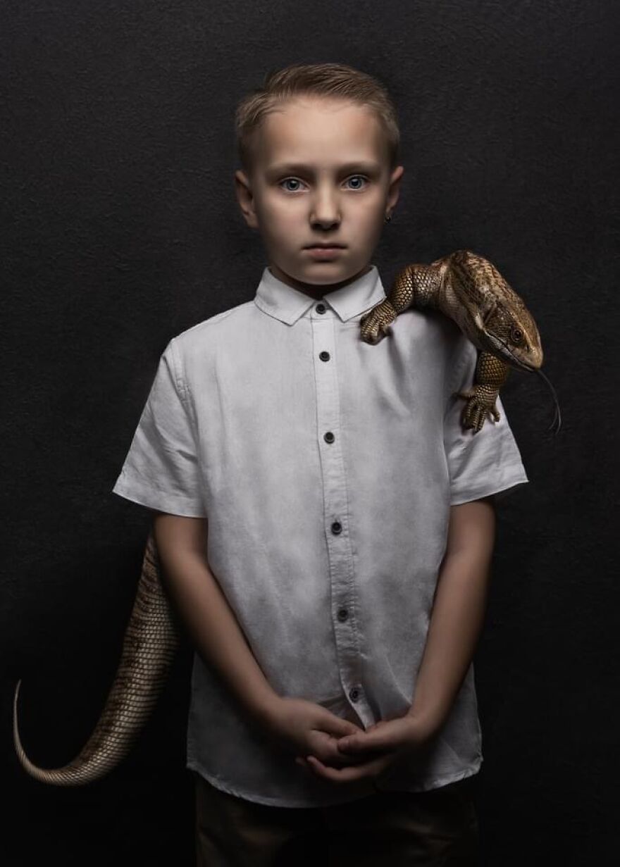 Drag Queen Image Wins First Place In UK Print Competition.