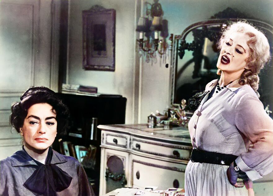 What Would Your Favorite B&w Horror Movie Look Like In Color?