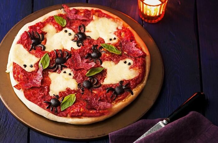 Halloween Pizza