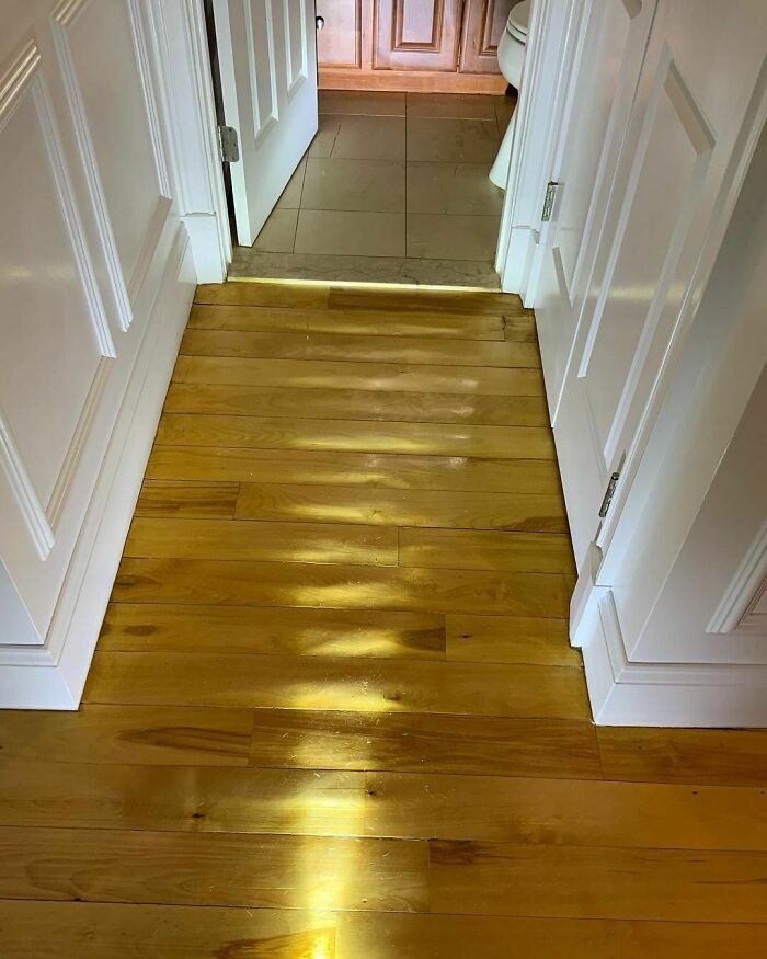 Montando olas hasta el baño...