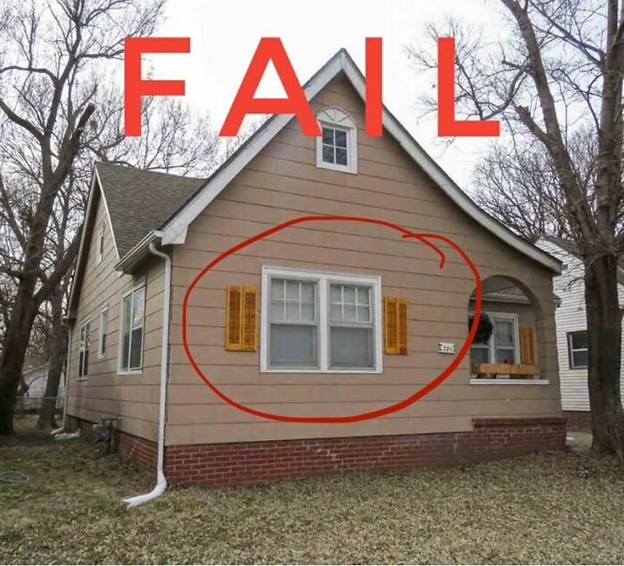 You Know That Guy At The Gym Who Wears A Child Medium Shirt To Show Off His Muscles? This Is His House.
#shuddersunday