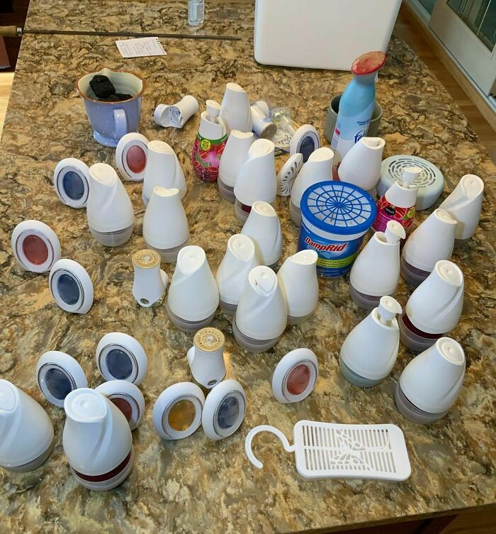 "Bien, muévanse, muévanse gente, no hay nada que ver aquí" ¡Sólo hay 46 aromatizantes en la casa!