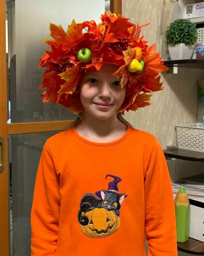 The Embroidered Halloween Outfit Is Ready