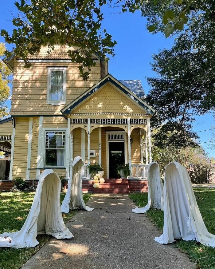 Spooky Season. Next Up, Some Lights For A Full Nighttime Creepy Effect