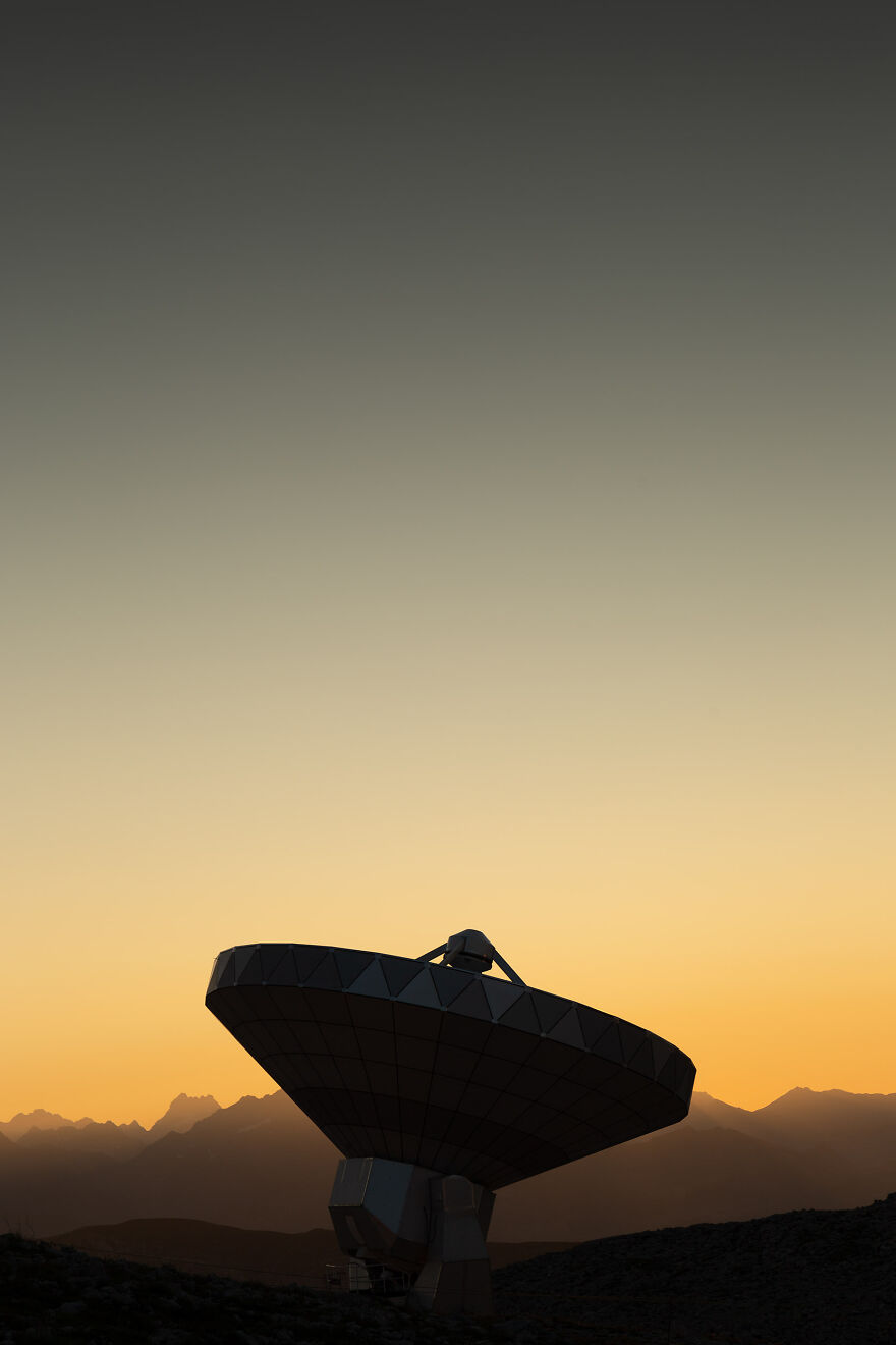 I Travel The World In Search Of The Most Beautiful Places In The World.