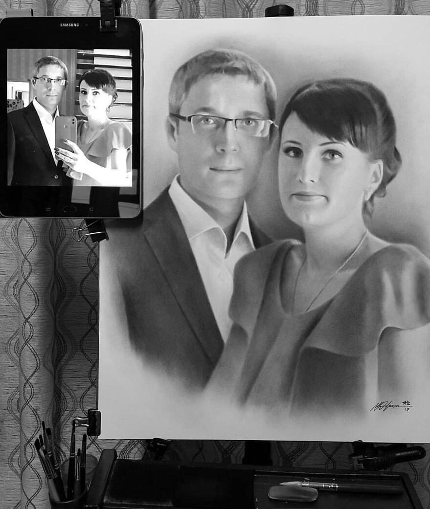 Russian Street Artist Draws Amazing Lifelike Portraits In Less Than An Hour(112 New Pics)