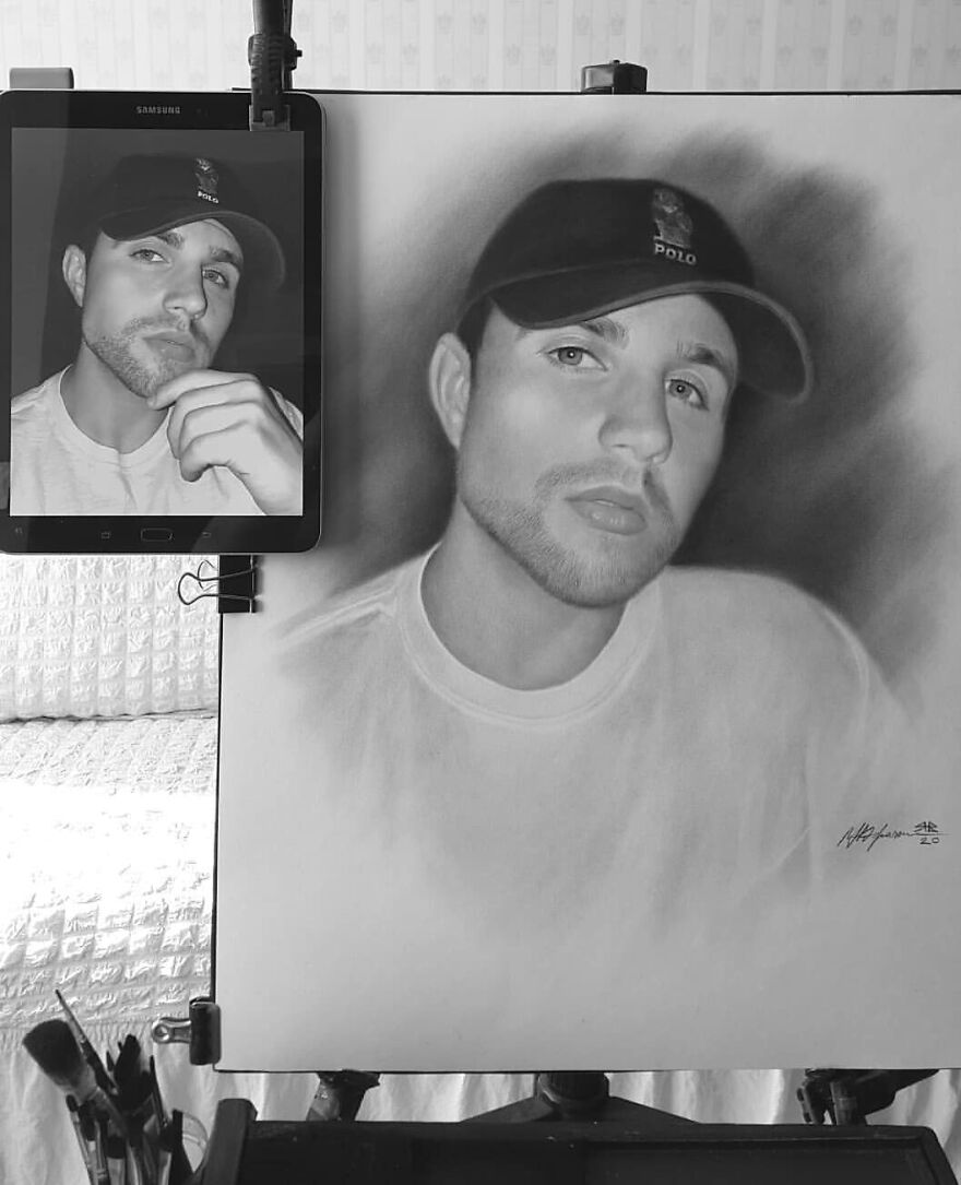 Russian Street Artist Draws Amazing Lifelike Portraits In Less Than An Hour(112 New Pics)