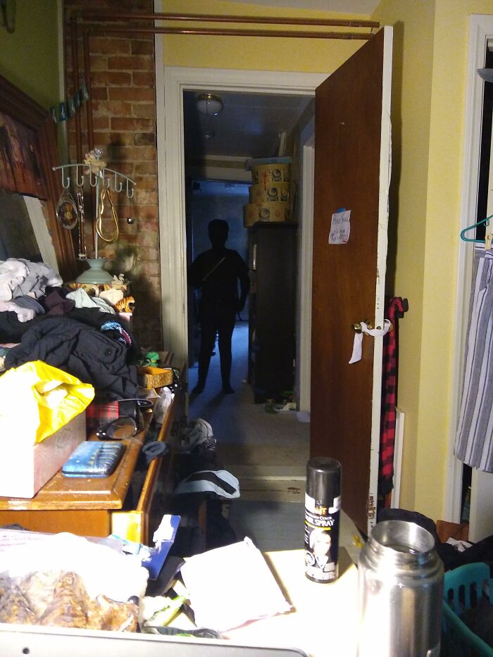 Unedited. And Yes, That's A Knife.