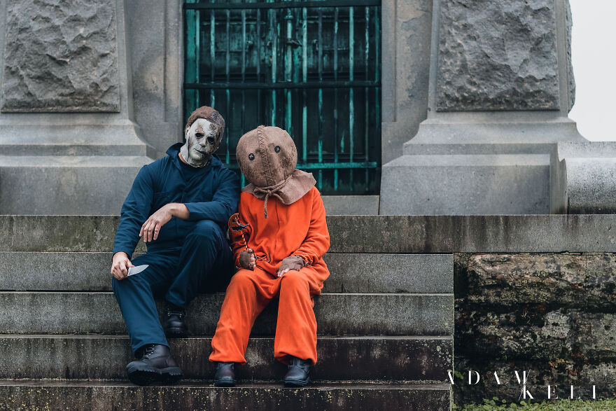 Fun Halloween Adventures With Michael Myers & Sam