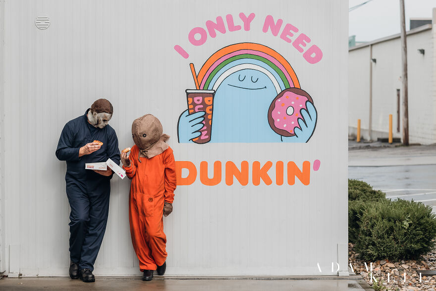 Fun Halloween Adventures With Michael Myers & Sam