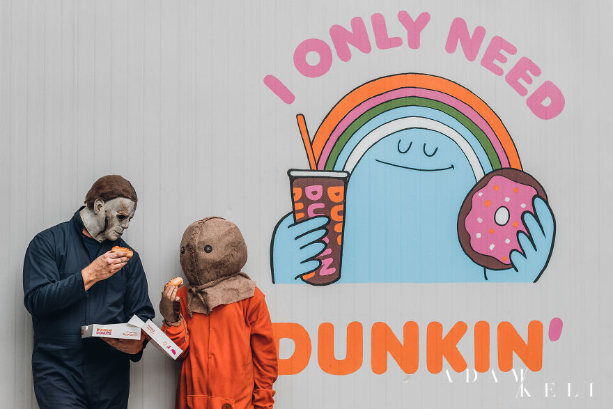 Fun Halloween Adventures With Michael Myers & Sam