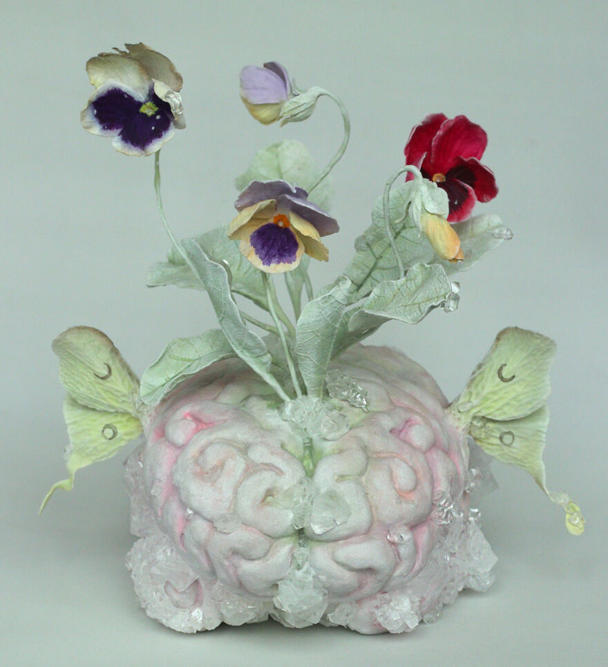 Artist Grows Crystals On Her Dreamy Sculptures