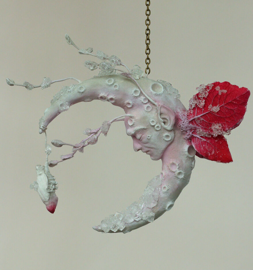 Artist Grows Crystals On Her Dreamy Sculptures