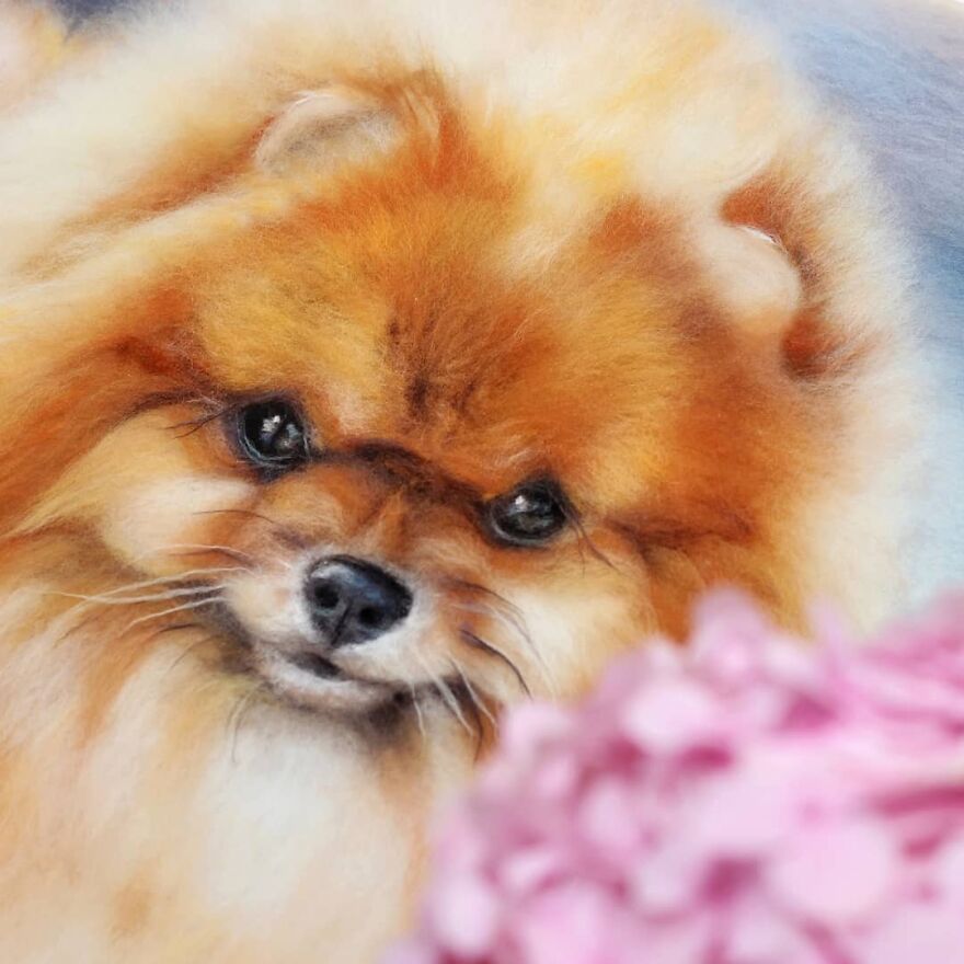 In My Hands The Wool Comes To Life!