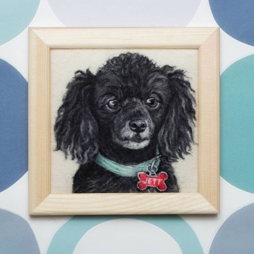 In My Hands The Wool Comes To Life!