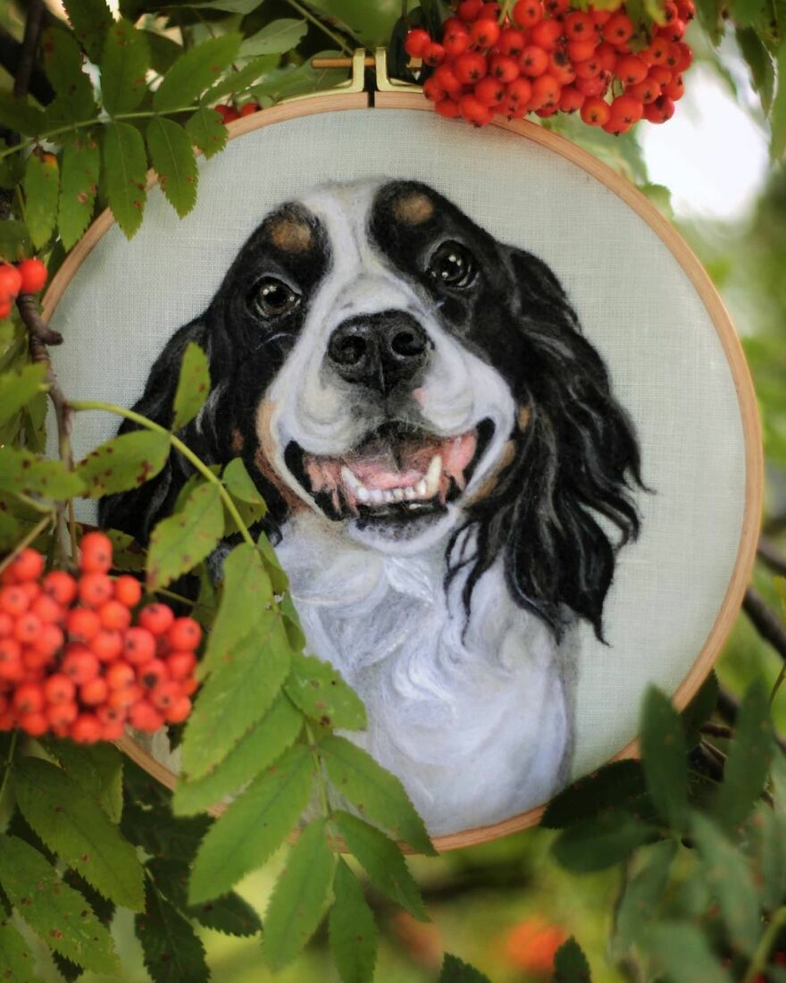 In My Hands The Wool Comes To Life!