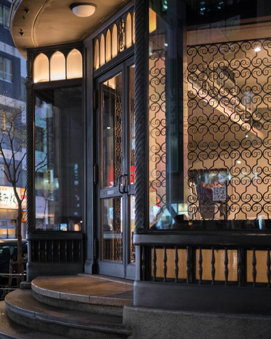 Instagram Account Shows How Past And Present Merge In Harmony In Japan