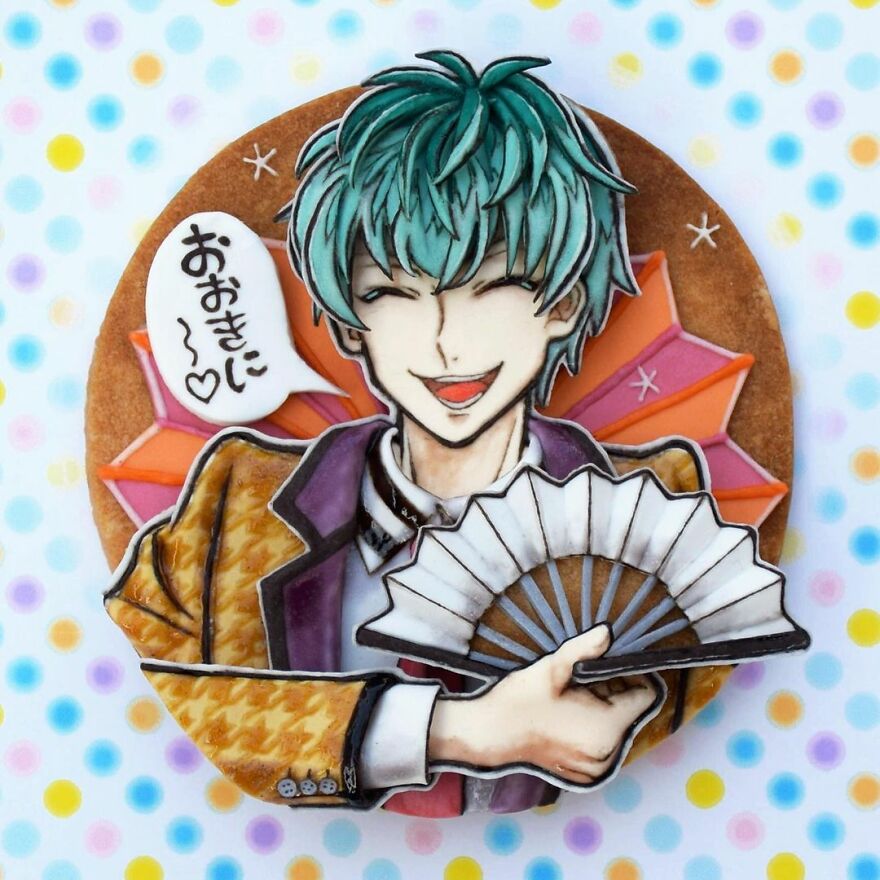 Japanese Artist Transforms Decorated Cookies Into Works Of Art That Seem To Want To Jump Out Of Place (53 Pics)