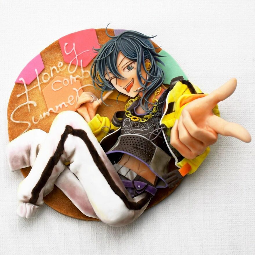 Japanese Artist Transforms Decorated Cookies Into Works Of Art That Seem To Want To Jump Out Of Place (53 Pics)