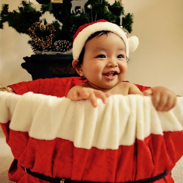 Mother Makes Cute Costumes For Her Children By Hand