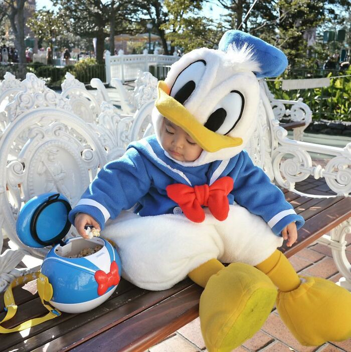 Mother Makes Cute Costumes For Her Children By Hand