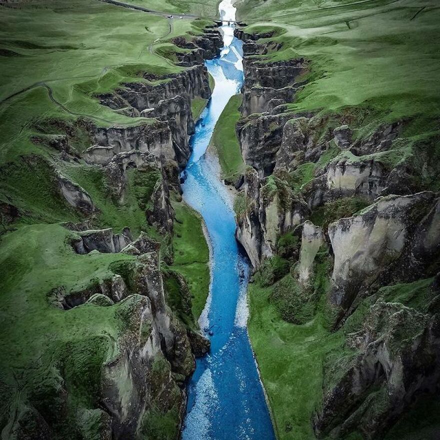 Así es como se ven las islas del Ártico en las cuatro estaciones del año, según la entrevista con el artista "cazador de auroras" Así es como se ven las islas del Ártico en las cuatro estaciones del año, según la entrevista con el artista "cazador de auroras"