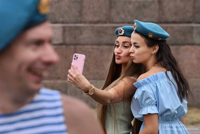 This Is What Russia Really Looks Like: 40 Honest Photos By Aleksandr Petrosyan (New Pics)