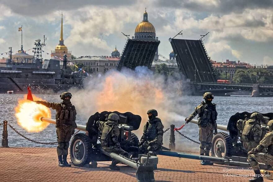 Photographer Shows A Russia Different From Postcards (New Pics)