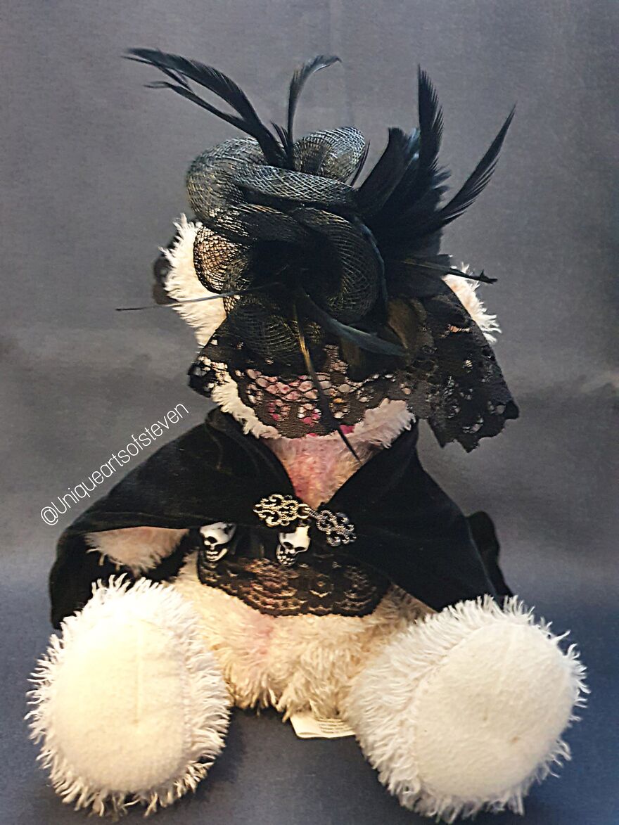 Vampire Countess (Halloween Edition)