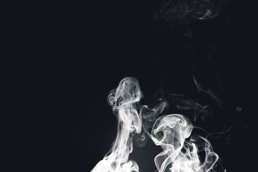 I'm Made, A Beautiful View Of Smoke On A Black Background