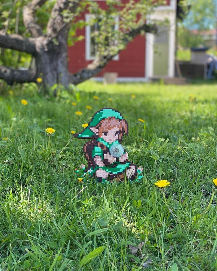 Artist 'Vandalizes' The Streets With His Fun And Unique Pixel Art (30 Pics)