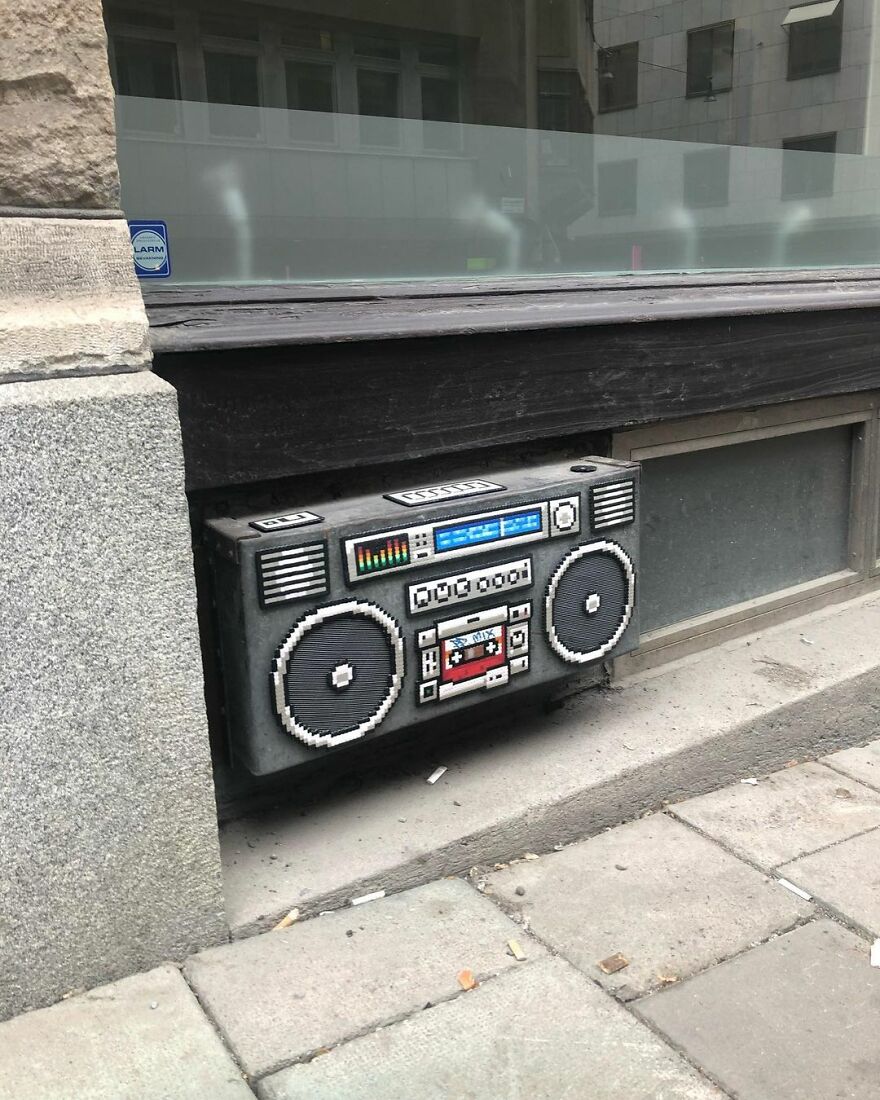 This Artist Is Going Viral By Turning Concrete Barriers Into A Giant Toblerone (+ More Of His Pics)