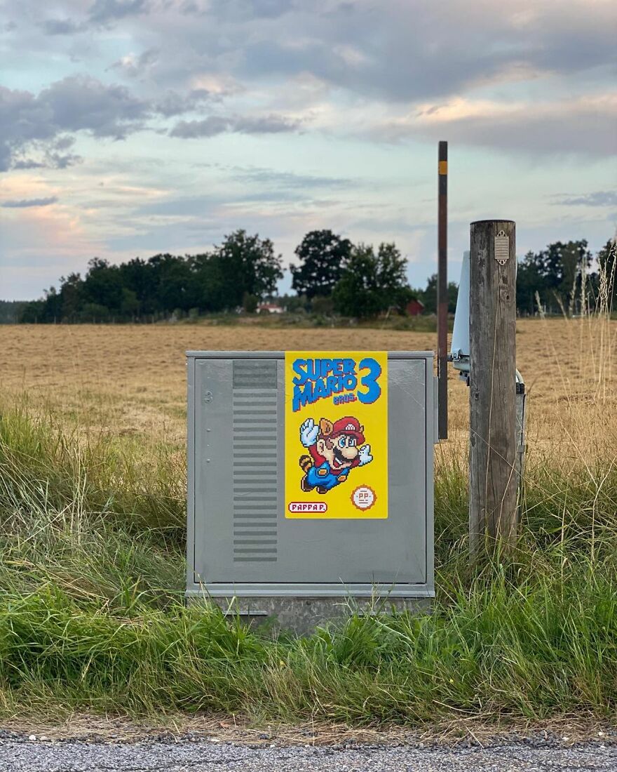 This Artist Is Going Viral By Turning Concrete Barriers Into A Giant Toblerone (+ More Of His Pics)