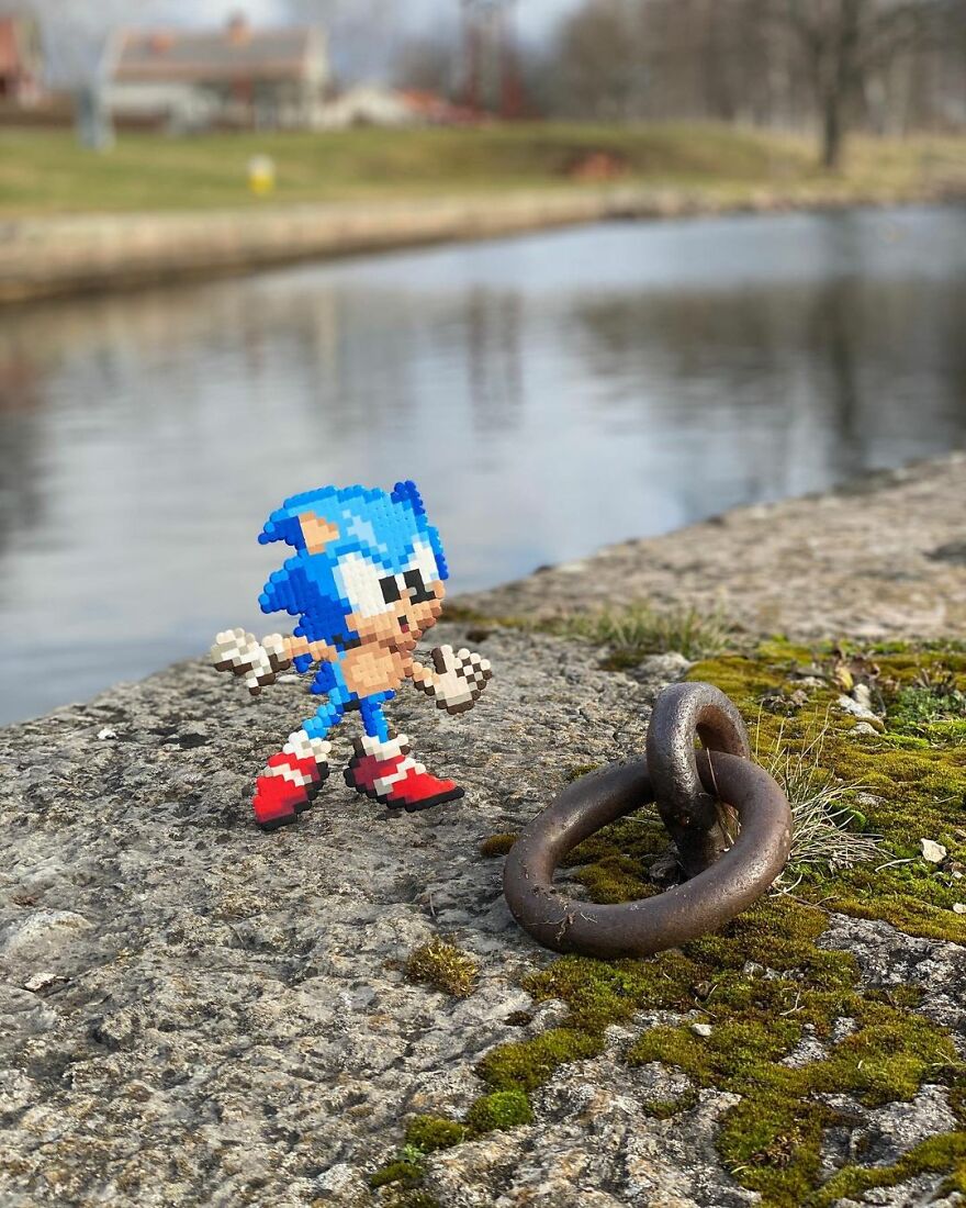 This Artist Is Going Viral By Turning Concrete Barriers Into A Giant Toblerone (+ More Of His Pics)