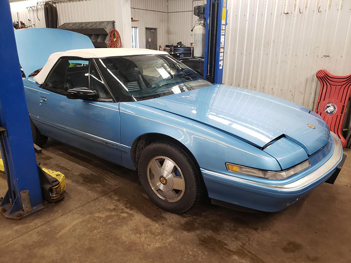 1990 Buick Reatta Coupe