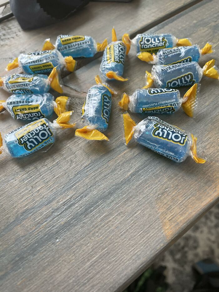 30 People Share How They Embarrassed Themselves During Their First Job Interview