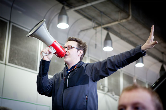 People Are Sharing Their Opinions On Companies Forbidding Taking Time Off During Holidays After A Tweet About It Went Viral