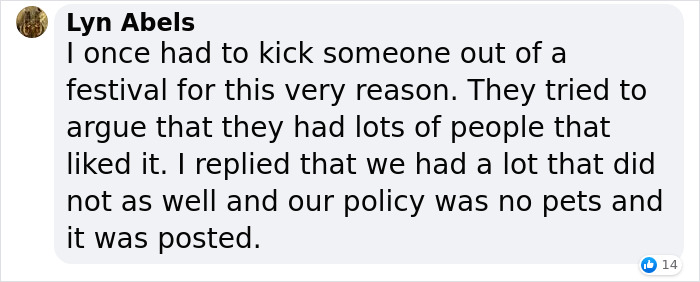 Pumpkin Farm Kicks Out Karen Who Brought A Snake To Its Territory, She Threatens To Go To The Press, Gets Shut Down By The Owner